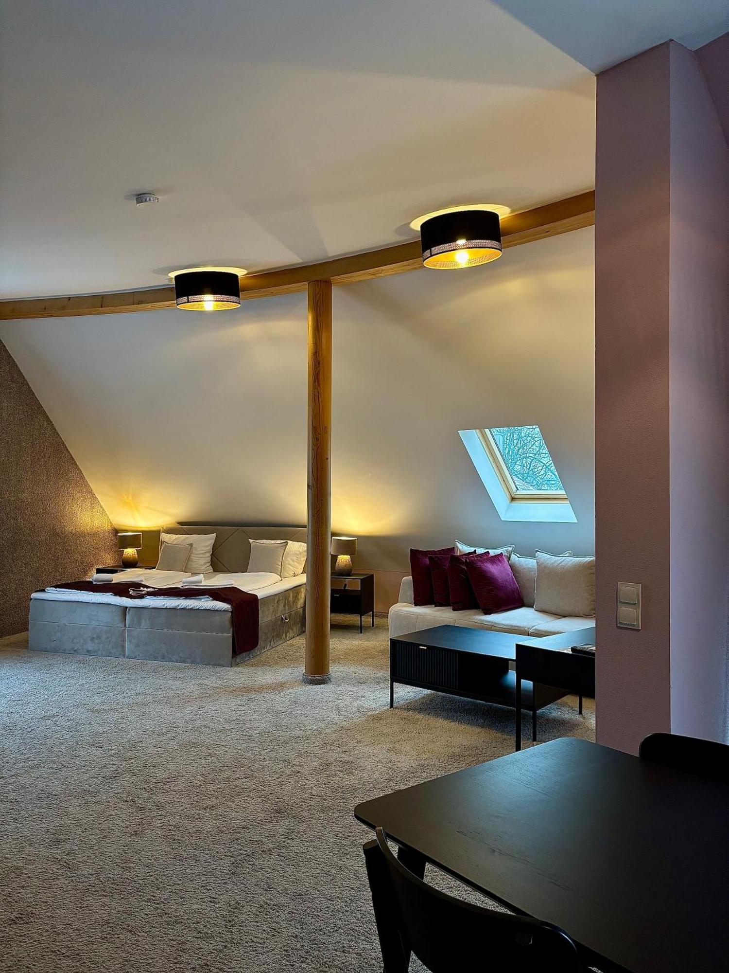 Empress Boutique Hotel München Eksteriør billede